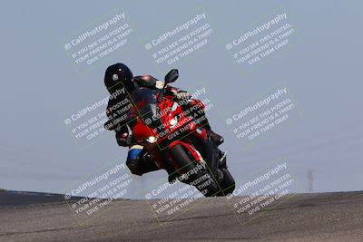 media/May-22-2023-Fastrack Riders (Mon) [[ae7626d9d8]]/Level 2/1230pm (Outside Grapevine)/